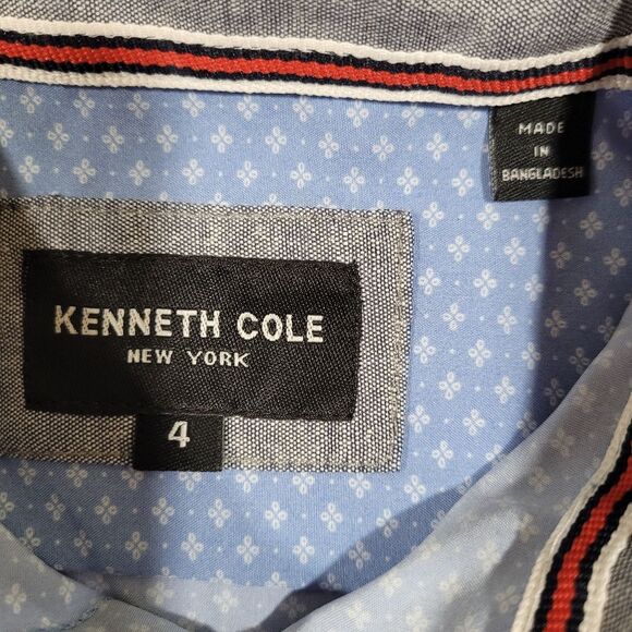 Kenneth Cole Size 4 Light Blue Casual Button Down Shortsleeve Shirt NWT - Picture 2 of 5